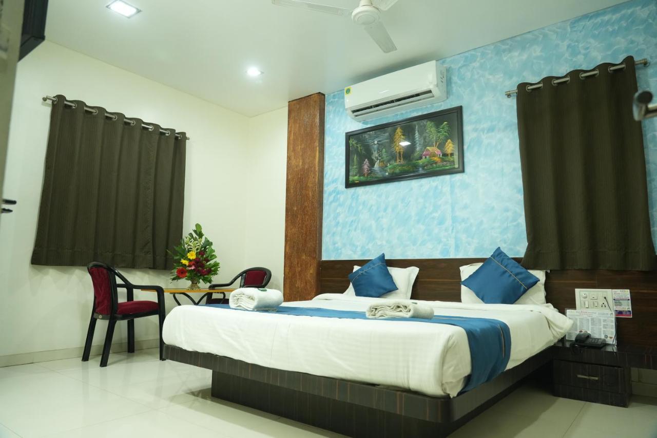 Hotel Avon International Aurangabad  Ngoại thất bức ảnh