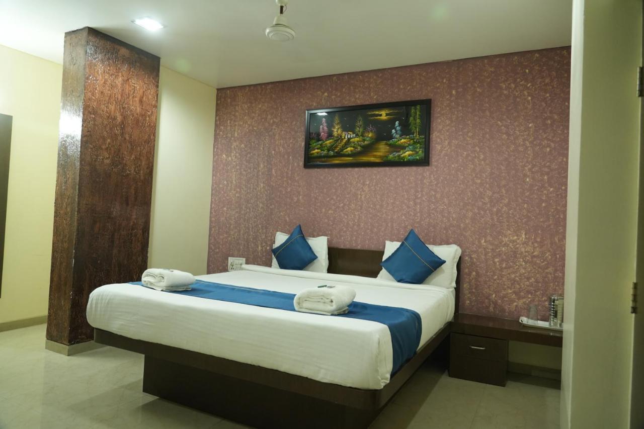 Hotel Avon International Aurangabad  Ngoại thất bức ảnh