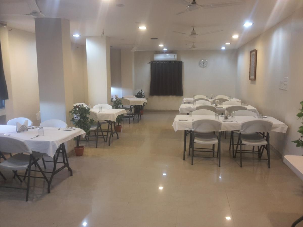 Hotel Avon International Aurangabad  Ngoại thất bức ảnh