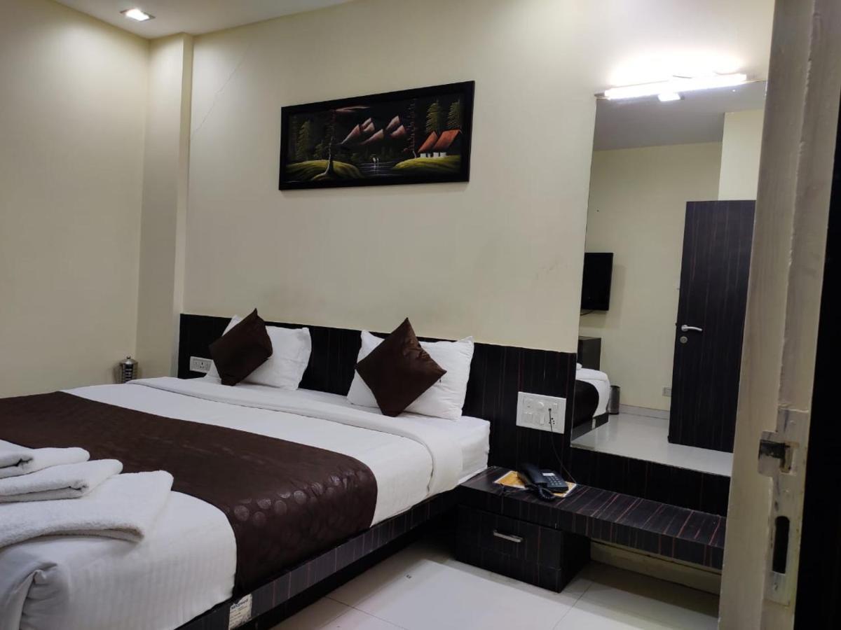 Hotel Avon International Aurangabad  Ngoại thất bức ảnh